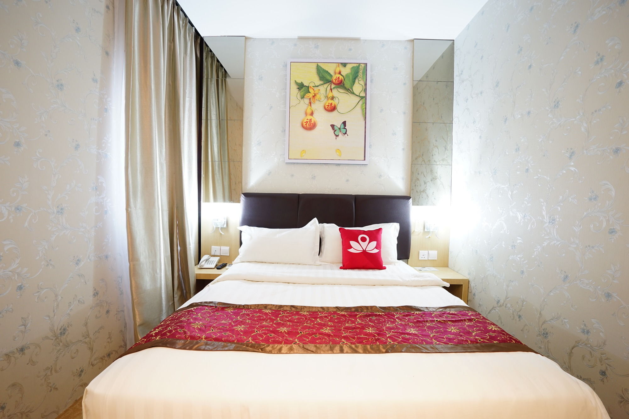 Cardinal Lucky Star 3* Batam