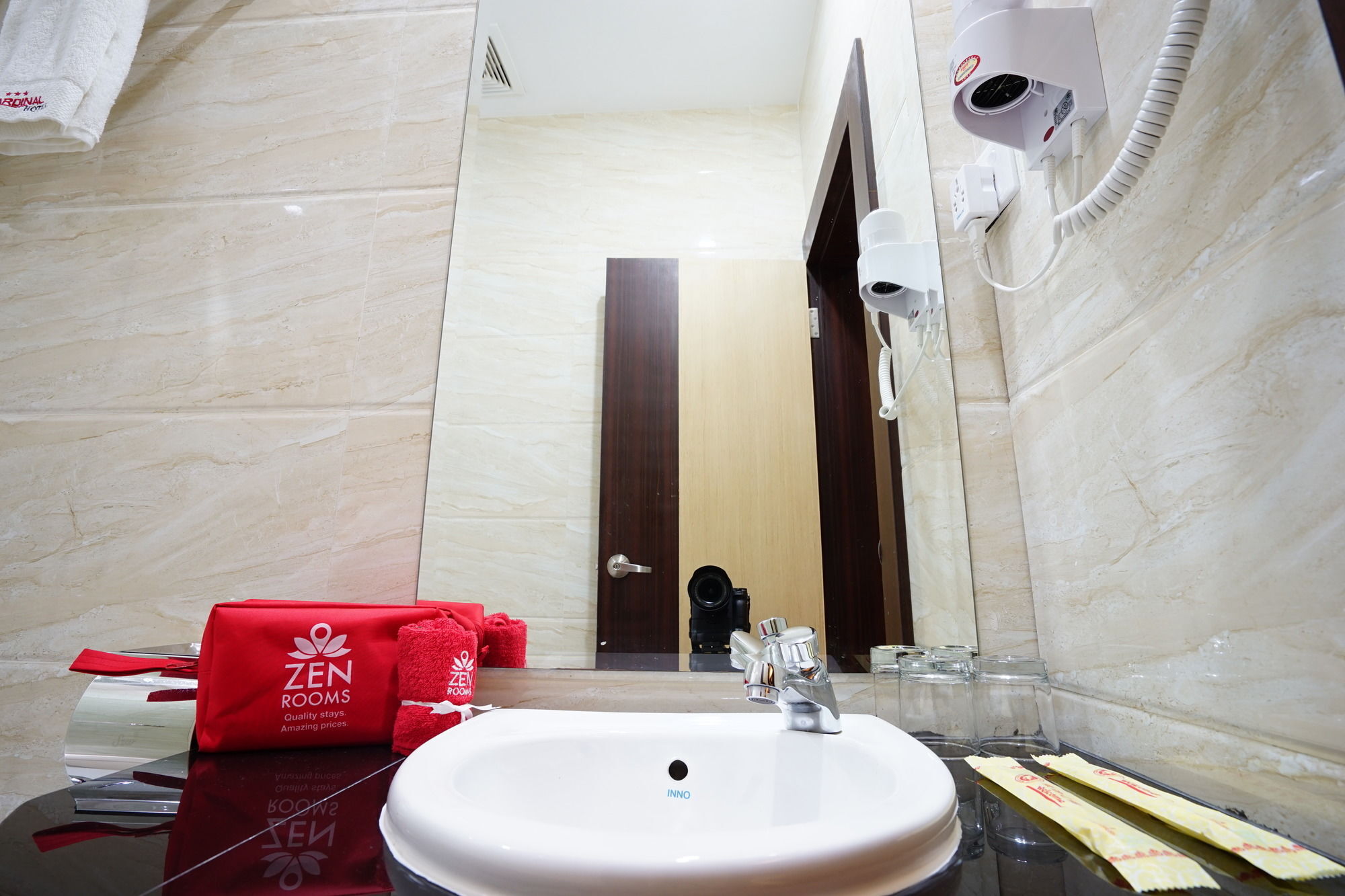 Hotel Cardinal Lucky Star 3*